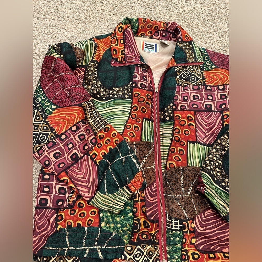 VTG 80’s EVR By ROUSSO APPAREL AOP 100% oversized Silk Jacket size small - Picture 4 of 6